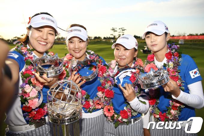 지난 2018년 인터내셔널 크라운에서 우승했던 한국 선수들. (인터내셔널 크라운 조직위원회 제공)