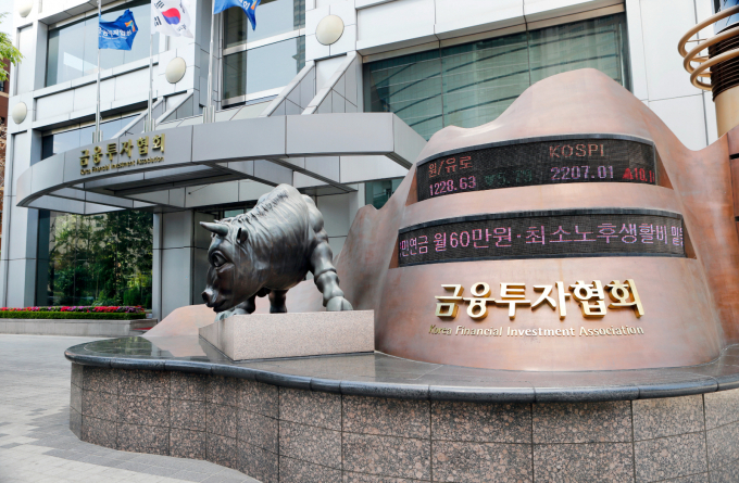 지난해 국내 펀드 순자산 총액이 1100조원에 이른 것으로 나타났다. 