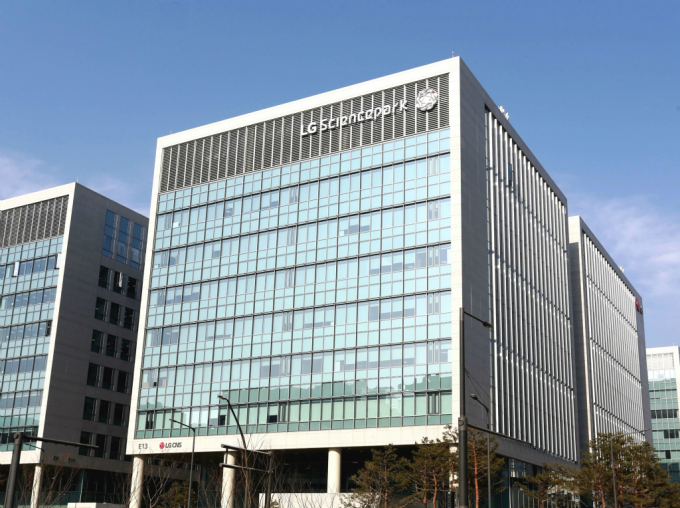 LG CNS가 일반투자자 대상 공모청약에 들어간다. 사진은 서울 강서구 LG CNS 사옥. /사진=LG CNS