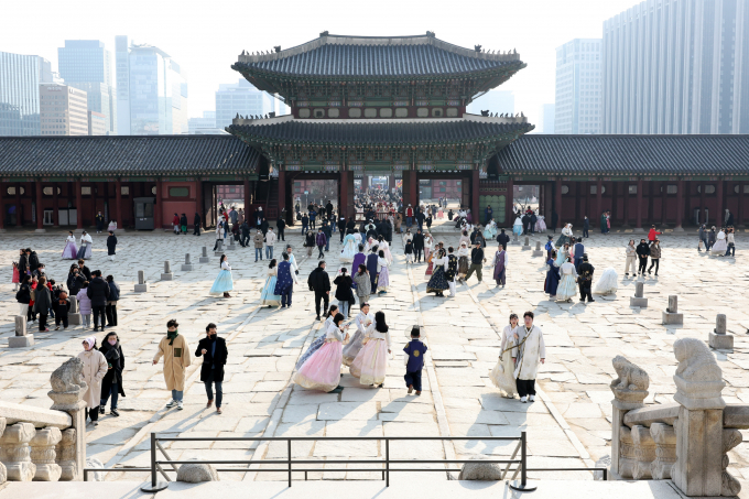 설 연휴에 서울시에는 공연, 축제 등 다양한 행사가 열린다. 사진은 지난 1일 서울 종로구 경복궁의 모습. /사진=뉴스1