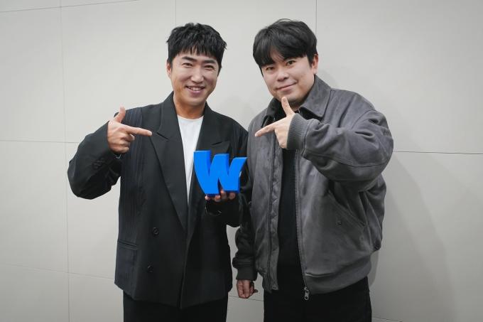 코미디언 장동민(왼쪽), 현정완 PD / 사진제공=웨이브