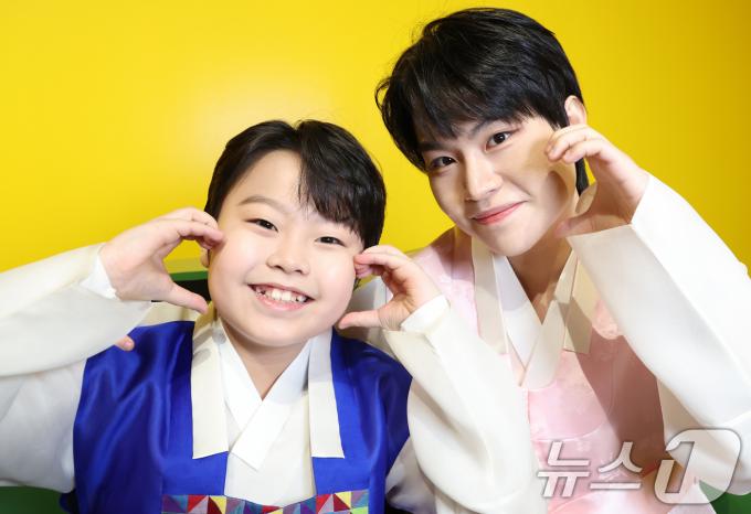 트로트 가수 황민호(왼쪽) 황민우 형제 ⓒ News1 권현진 기자