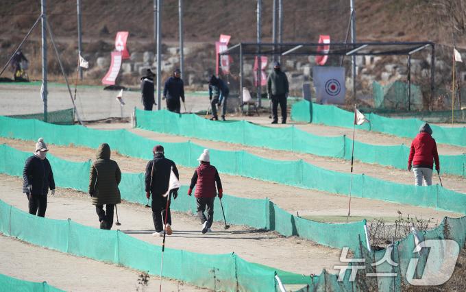 입춘 뒤 체감 25도 북극 한파…서울 한낮에도 12도 '꽁꽁'(종합) 머니S