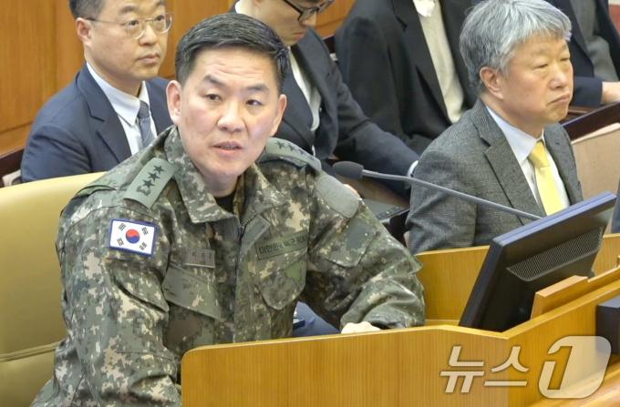 [뉴스1 PICK]내란 증언 봇물 터진 탄핵 변론…윤 대통령은 '달 그림자' 운운