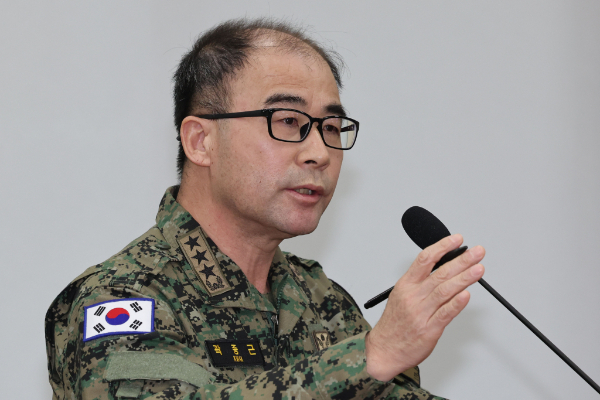곽종근 전 특전사령관은 윤 대통령이 국회의원을 데리고 나오라고 지시한 사실이 맞다고 재차 증언했다. 사진은 곽종근 전 특전사령관이 국회에서 열린 윤석열 정부의 비상계엄 선포를 통한 내란 혐의 진상규명 국정조사특별위원회 전체회의에서 의원질의에 답하는 모습. /사진=뉴시스