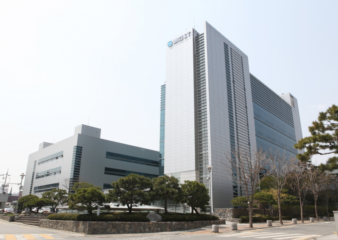 동아에스티가 식품의약품안전처(식약처)에 '세노바메이트' 품목허가를 신청했다. 사진은 동아에스티 전경. /사진=동아에스티