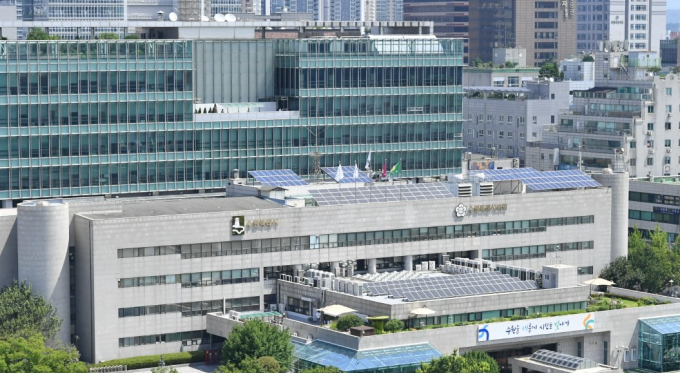 수원시청 전경. /사진제공=수원시
