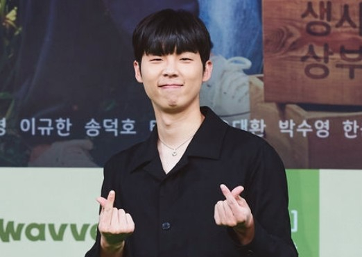 허위 뇌전증 진단으로 병역 비리 의혹을 받은 배우 송덕호가 전역했다. /사진=mbc 제공