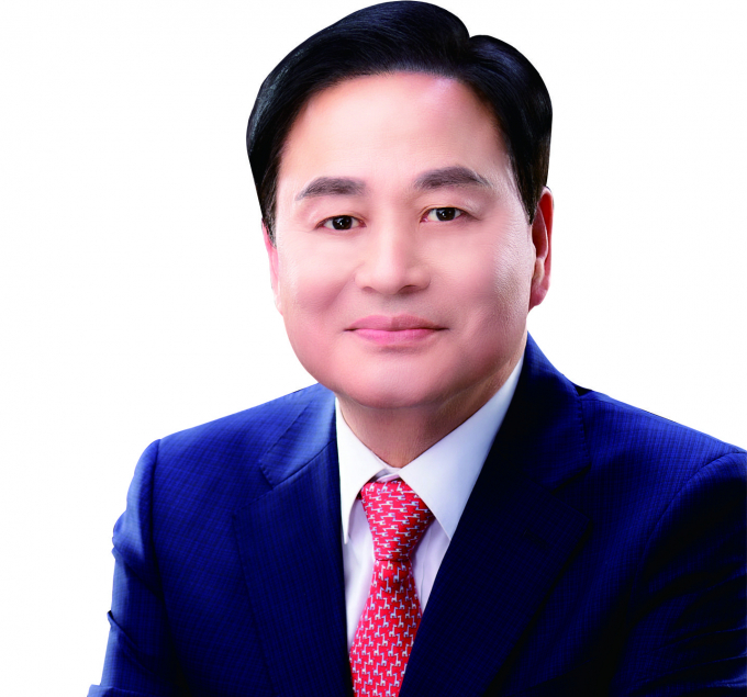 김천시장 재선거에 배낙호 후보가 국민의힘의 공천을 받아 13일 선관위에 등록했다/사진제공=배낙호 후보 선거사무소