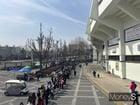 서울에서 처음 열린 시범경기를 관람하기 위해 많은 팬들이 몰렸다. 사진은 13일 오전 11시30분쯤 서울 잠실야구장의 모습. /사진=최진원 기자