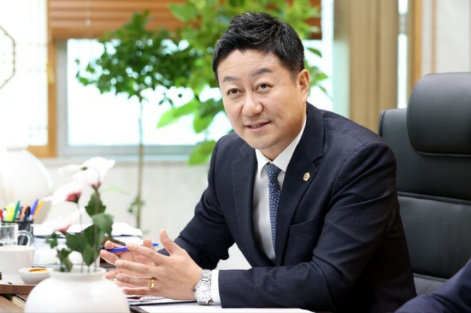 김진경 경기도의회 의장. / 사진제공=경기도의회 