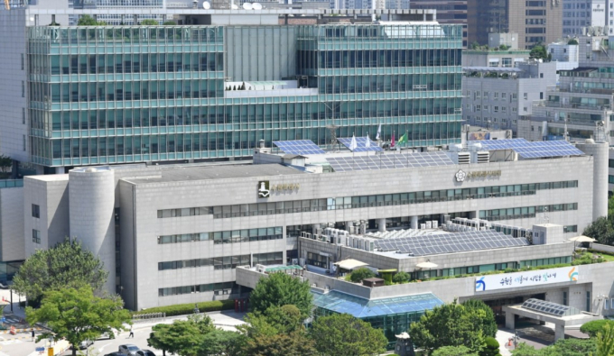수원시청 전경.