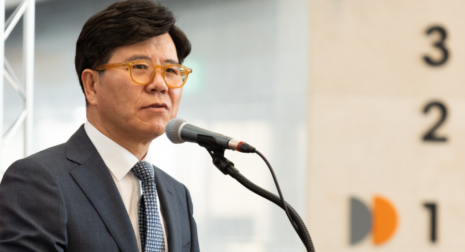 김상회 경기아트센터 신임 사장이 지난 14일 열린 취임식에서 인사말을 하고 있다. /사진제공=경기아트센터.