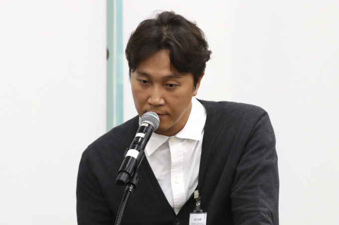 사진은 지난해 10월 서울 여의도 국회에서 열린 보건복지위원회의 복지부 등에 대한 종합 국정감사에 증인으로 출석해 자신의 병원에서 발생한 환자 사망 사고와 관련한 의원 질의에 답한 정신건강의학과 전문의 양재웅. /사진=뉴스1