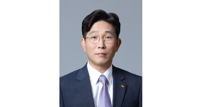 SK바이오사이언스가 '제52회 상공의날' 기념식에서 산업통상자원부 장관상을 수상했다. 사진은 상을 수상한 임철호 SK바이오사이언스 GMP Infra실장. /사진=SK바이오사이언스