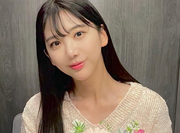 고(故) 오요안나에 대한 직장 내 괴롭힘 의혹을 받는 동료 기상캐스터가 무변론 선고를 이틀 앞두고 법률 대리인을 선임했다. 사진은 고 오요안나가 생전 자신의 인스타그램에 올린 사진. /사진=오요안나 인스타그램 캡처