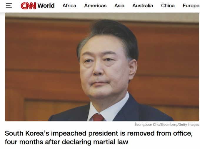 헌법재판소가 4일 윤석열 대통령 파면을 결정한 가운데 CNN 등 주요 외신들도 이를 긴급 뉴스로 전했다. /사진=cnn 방송캡처