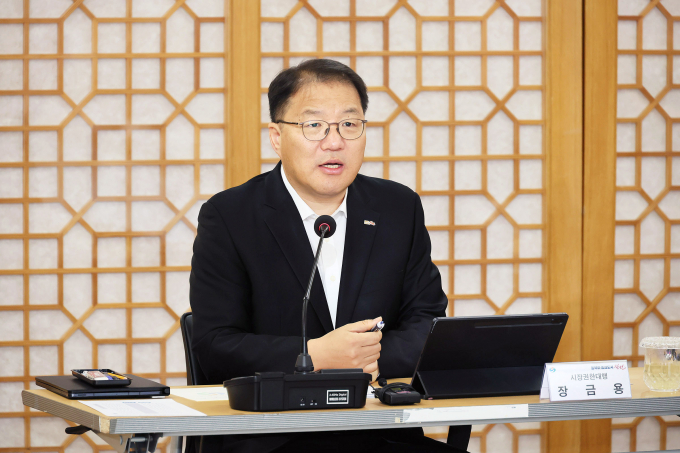 창원시가 장금용 시장 권한대행 체제로 전환된 가운데 시정 공백 최소와 시민 안전을 최우선으로 하겠다고 입장을 밝혔다./사진=창원시