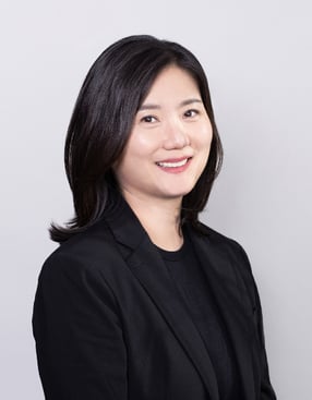 최선영 KB손해보험 상생금융유닛장은 ESG경영에 중점을 사회적 가치 확산에 뒀다. 그는 보험업 본질이 사회적 가치 확산에 가장 부합하다고 판단한다. 사진은 최선영 유닛장./사진=KB손보 