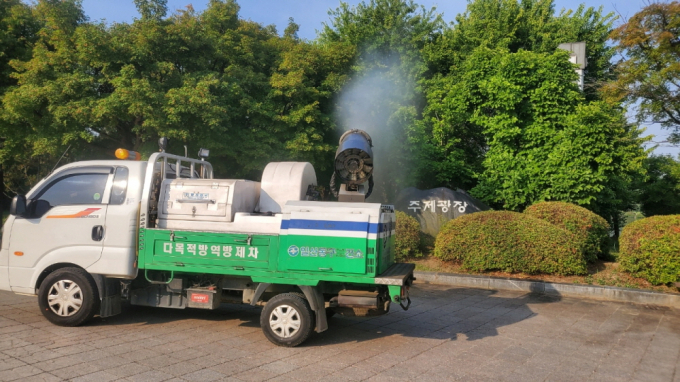 일산호수공원 방역 활동 모습. /사진제공=고양특례시