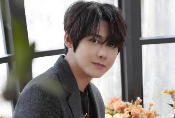 타이완 배우 황정제가 31세의 나이로 세상을 떠났다. 사진은 황정제. /사진=황정제 SNS 캡처