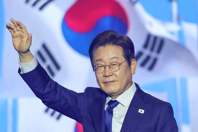 이재명 더불어민주당 대선 후보가 새로 선출된 교황 레오 14세에게 축사를 보냈다. 사진은 민주당 대선후보로 확정된 뒤 수락연설을 하는 이 후보. /사진=뉴시스