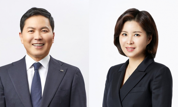콜마홀딩스가 최근 불거진 콜마비앤에이치 이사회 개편 갈등과 관련해 기업 대 기업으로서 경영 안정화를 위한 결정이었다고 설명했다. 사진은 윤상현 콜마홀딩스 대표이사 부회장(왼쪽), 윤여원 콜마비앤에이치 대표이사 사장. /사진=콜마그룹