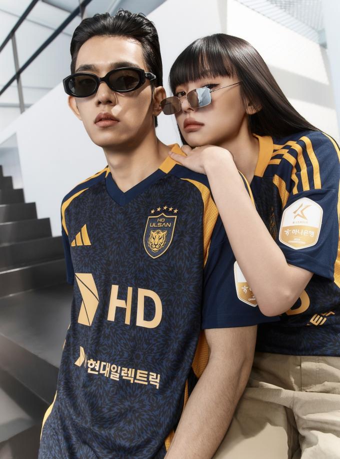 울산 HD가 새롭게 출시한 브랜드 데이 유니폼(울산 제공)
