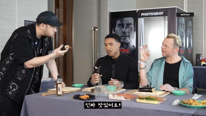 사이먼 페그, 그렉 타잔 데이비스 /롯데엔터테인먼트 제공