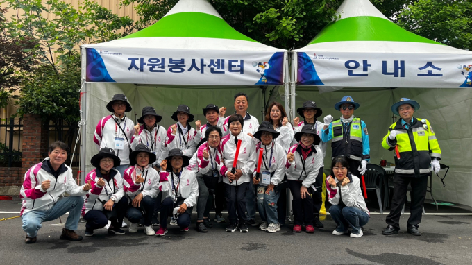 김해에서 전국장애학생체육대회가 펼쳐지는 가운데 자원봉사자들이 본격 활동에 들어갔다./사진=김해시