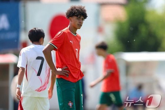 크리스티아누 호날두의 아들 호날두 주니어가 대표팀 데뷔골을 터뜨렸다. (AFP=뉴스1)