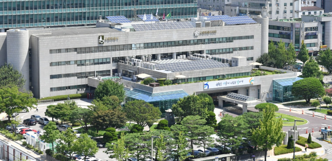 수원시청사 전경. /사진제공=수원시