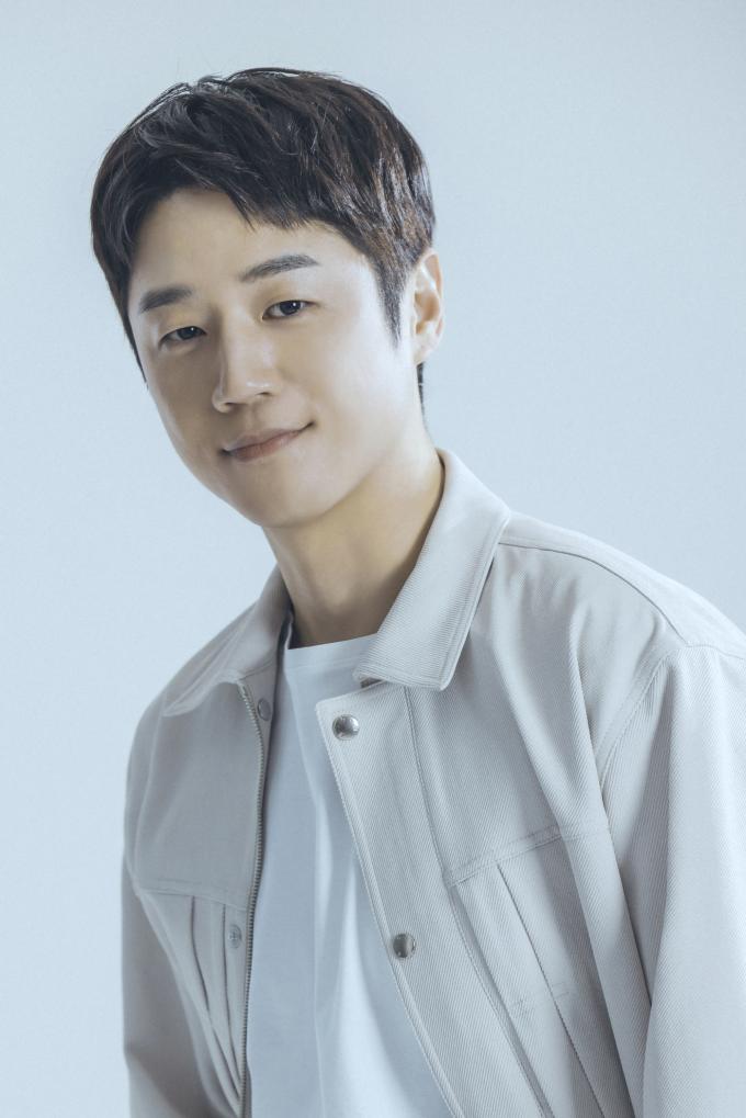 정준원 / 에일리언 컴퍼니