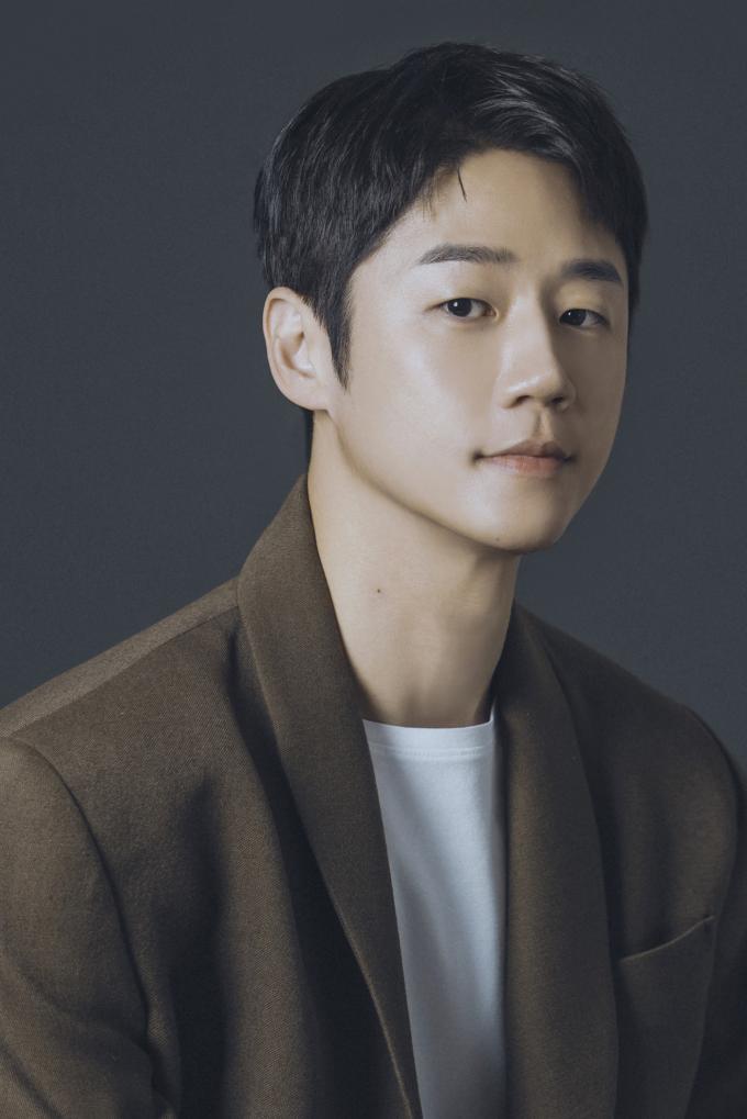 정준원 / 에일리언 컴퍼니