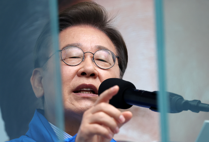 이재명 더불어민주당 대선 후보가 20일 적극적인 투표를 호소했다. 사진은 이날 경기 의정부에서 유세 중인 이 후보. /사진=뉴시스