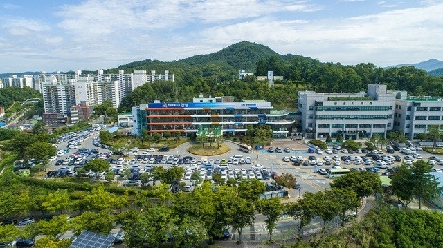 안성시청사 전경. /사진제공=안성시