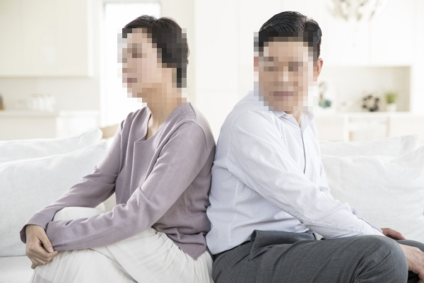 두 번째 남편과 이혼을 준비 중인 여성이 고민을 전했다. 사진은 기사의 이해를 돕기 위한 자료 사진. /사진=이미지투데이