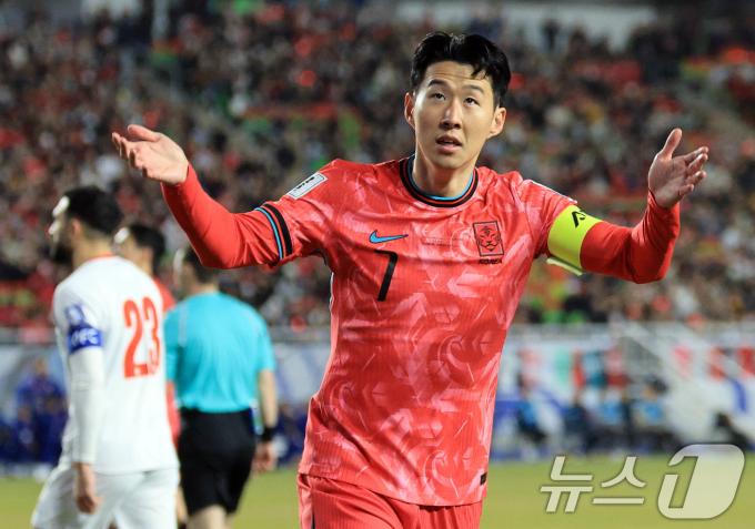 축구대표팀 주장 손흥민/ 뉴스1 ⓒ News1 박정호 기자