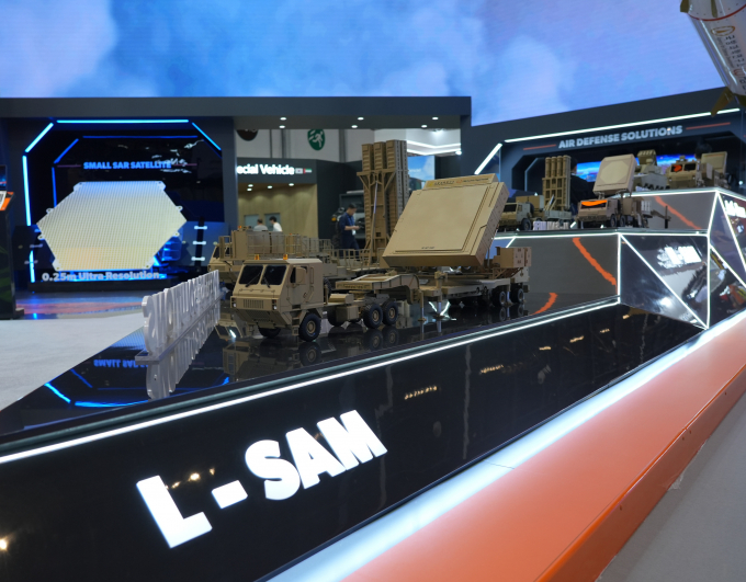 한화시스템이 L-SAM-II 체계개발에서 다기능레이다 개발을 맡는다./사진=한화시스템