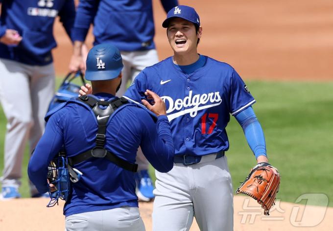 라이브 피칭을 마친 오타니. ⓒ AFP=뉴스1