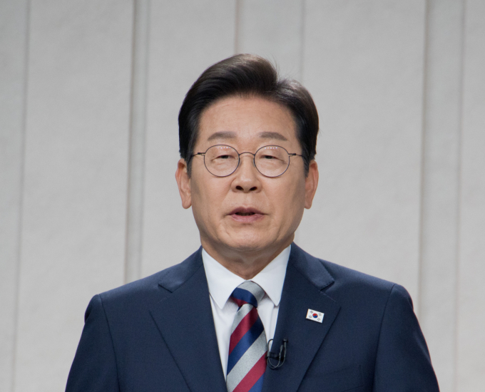 김문수 국민의힘 대선 후보와 이재명 더불어민주당 대선 후보가 27일 대선 후보자 토론에서 맞붙었다. 사진은 이날 대선 후보자 토론에 참가한 이 후보. /사진=뉴시스(국회사진기자단)