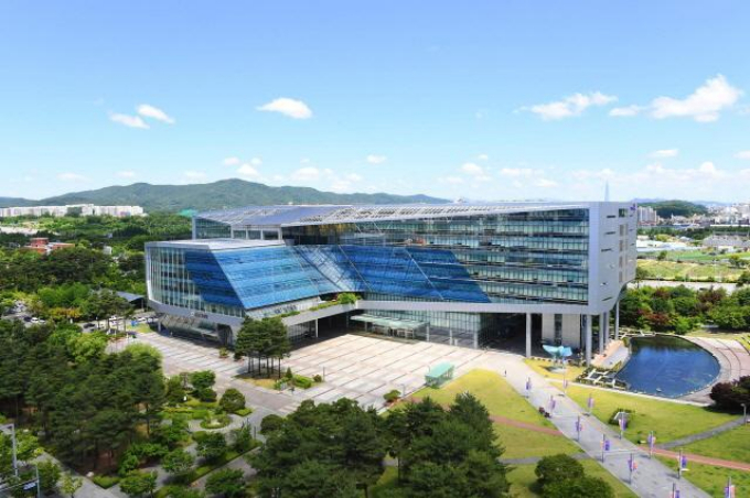 성남시청사 전경. /사진제공=성남시