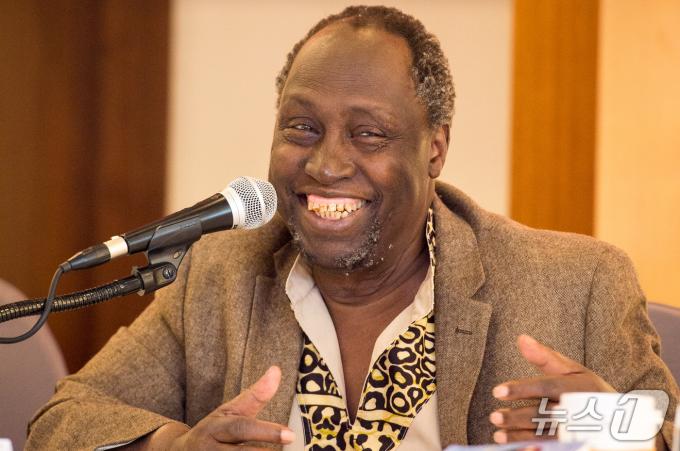 케냐 출신 소설가 응구기 와 티옹오(Ng?g? wa Thiong'o) / 뉴스1 ⓒ News1