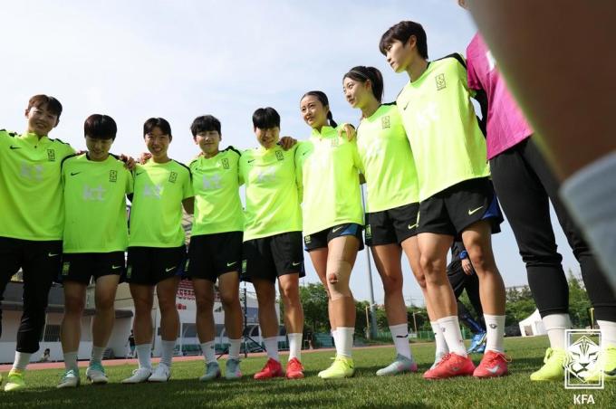 女子サッカー「Shin Sang -woo」、最初のホームレポート。ワールドカップで敗れたコロンビアとの2つの連続したゲーム