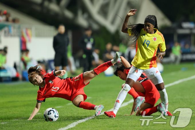 [뉴스1 PICK] 국내 첫 선 신상우호 '남미 복병' 콜롬비아에 0-1 패배