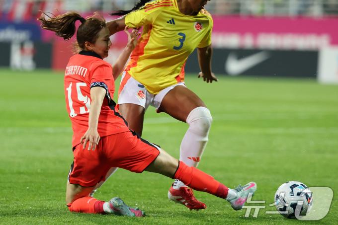 [뉴스1 PICK] 국내 첫 선 신상우호 '남미 복병' 콜롬비아에 0-1 패배