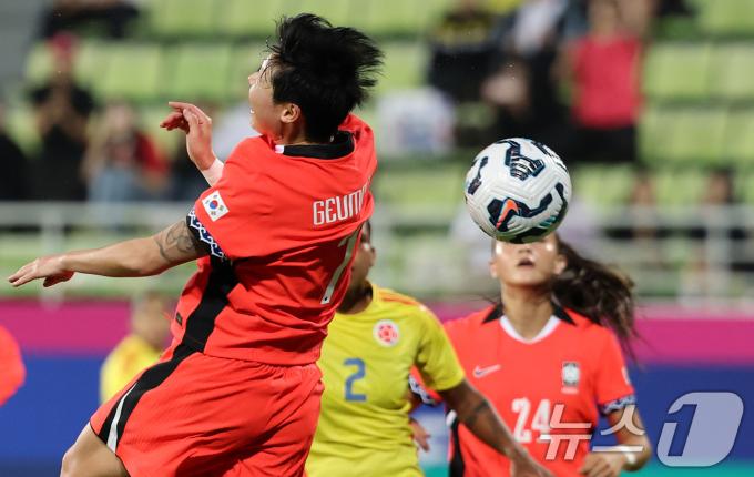 [뉴스1 PICK] 국내 첫 선 신상우호 '남미 복병' 콜롬비아에 0-1 패배
