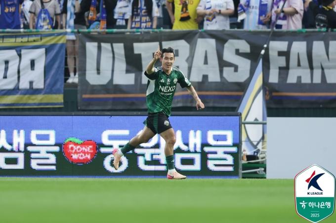 전북 현대의 송민규. (한국프로축구연맹 제공)