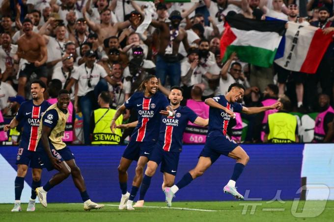 UCL 우승을 차지한 PSG ⓒ AFP=뉴스1