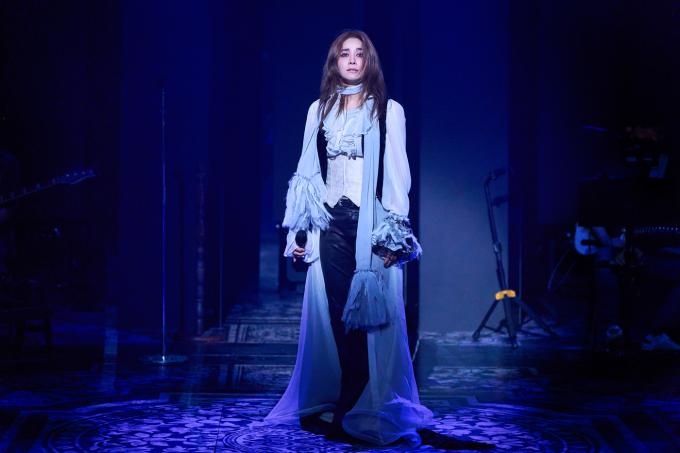 '보이스 오브 햄릿' 공연 중인배우 옥주현(라바마인, 이모셔널씨어터 제공)